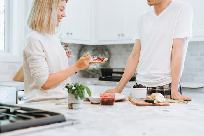 couple talking in kitchen communication techniques