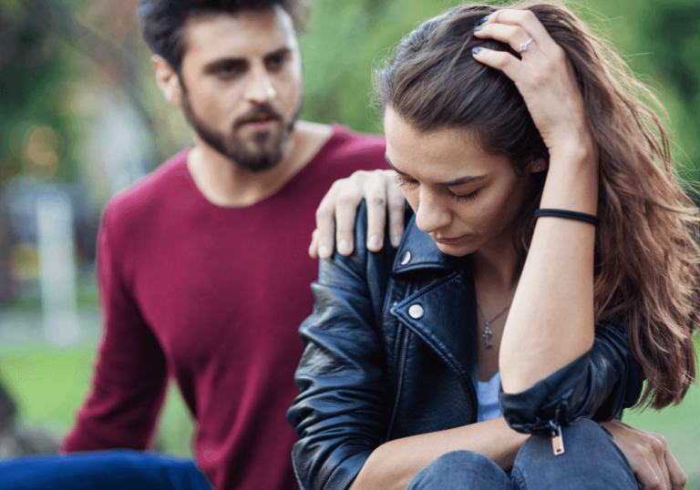 Unhappy couple, how to stop being controlling