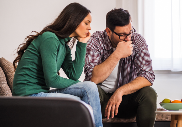 couple talking in a bad mood how to be confident in a relationship