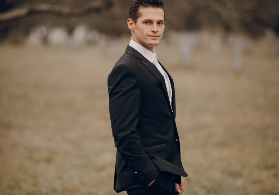 groom waiting for her bride in the aisle letter to husband on wedding day