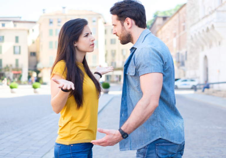 man and woman arguing why do narcissists lie